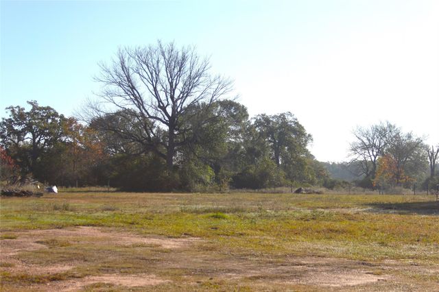27134 Muckelroy Road, Hempstead, TX 77445