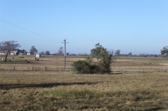 27134 Muckelroy Road, Hempstead, TX 77445