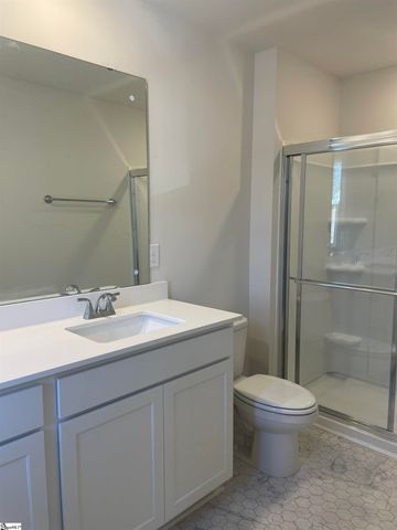 102 Wyndham Way, Laurens, SC 29360