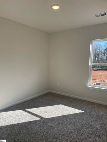 102 Wyndham Way, Laurens, SC 29360