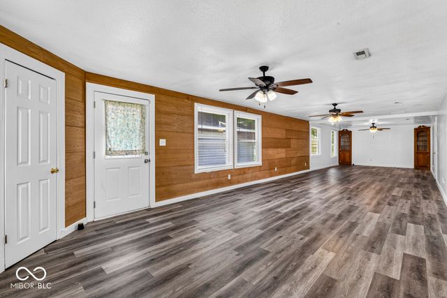 1257 Congress Street, Middletown, IN 47356