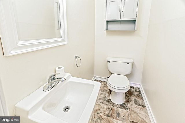 812 PARKSIDE, Claymont, DE 19703