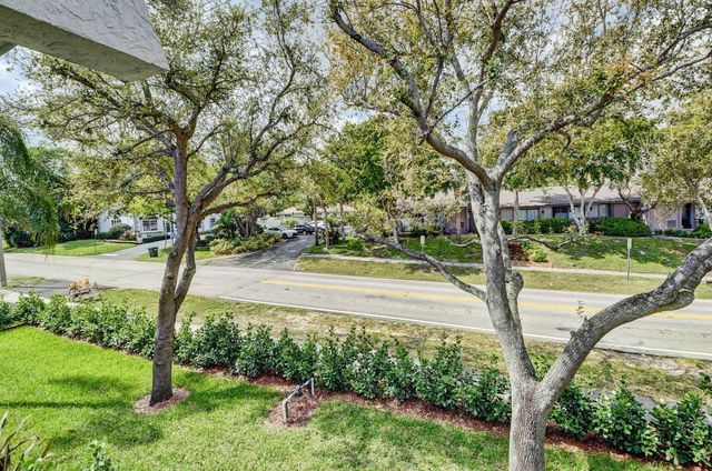 398 W Camino Real 1, Boca Raton, FL 33432