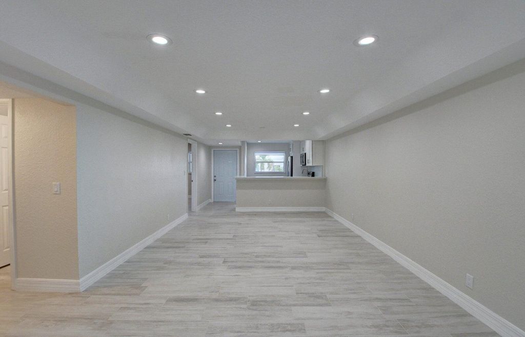 398 W Camino Real 1, Boca Raton, FL 33432
