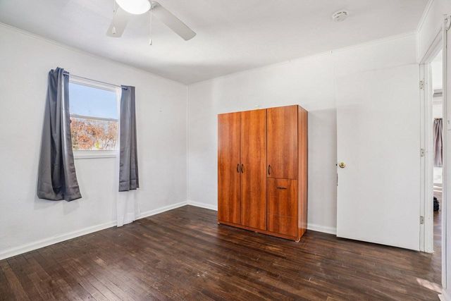 4004 W Congress STREET, Milwaukee, WI 53209