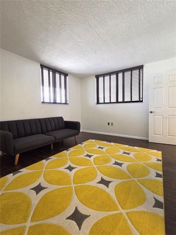 530 E CENTRAL BOULEVARD 604, Orlando, FL 32801