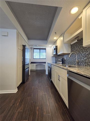 530 E CENTRAL BOULEVARD 604, Orlando, FL 32801