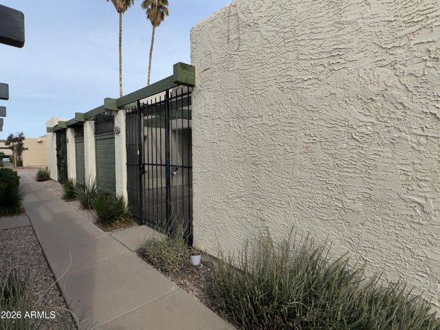 546 S ALLRED Drive, Tempe, AZ 85288