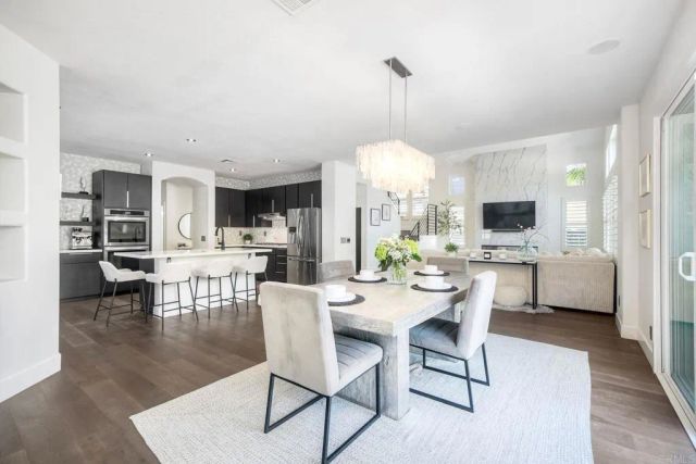 3844 Stoneridge Road, Carlsbad, CA 92010