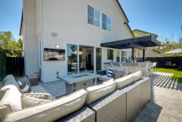 3844 Stoneridge Road, Carlsbad, CA 92010
