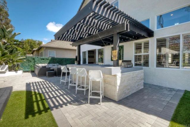 3844 Stoneridge Road, Carlsbad, CA 92010