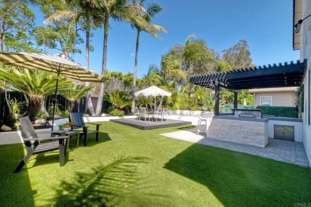 3844 Stoneridge Road, Carlsbad, CA 92010