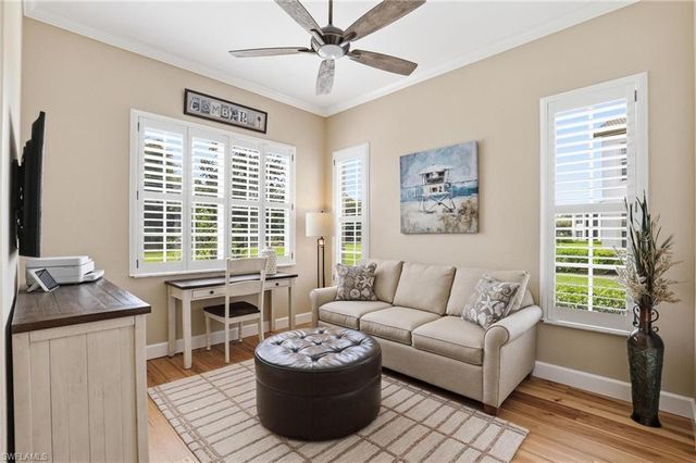 8040 Players Cove DR 102, Naples, FL 34113