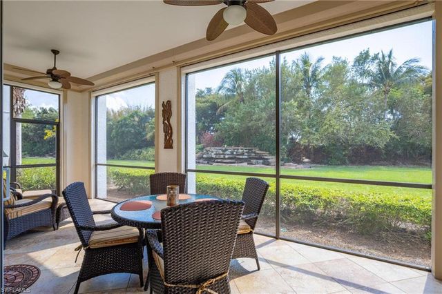 8040 Players Cove DR 102, Naples, FL 34113