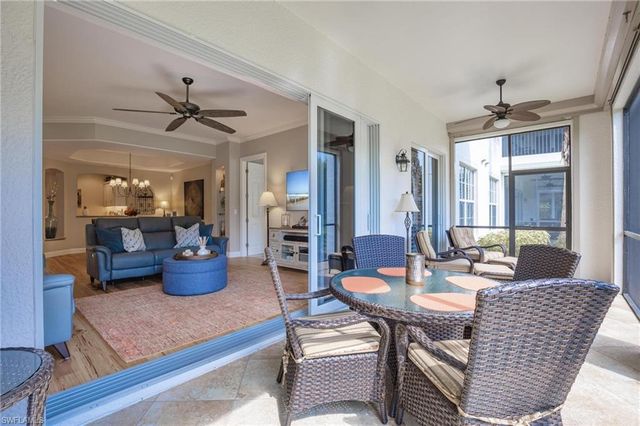 8040 Players Cove DR 102, Naples, FL 34113