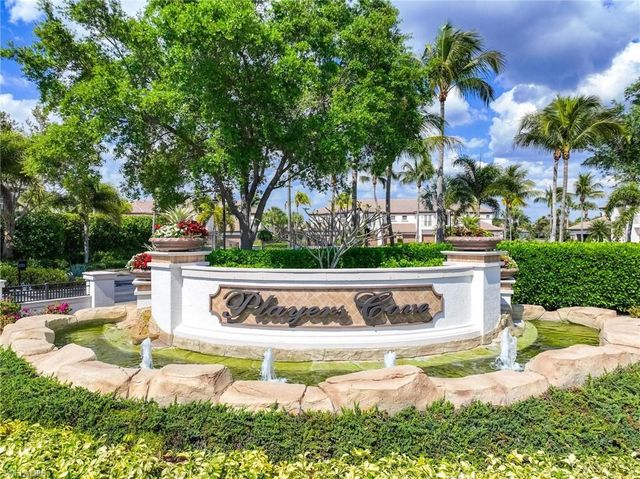 8040 Players Cove DR 102, Naples, FL 34113