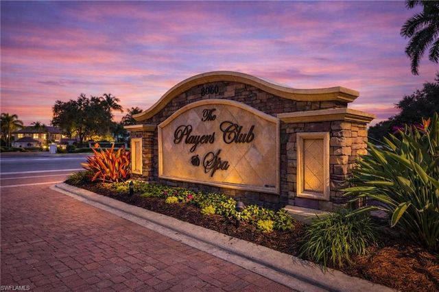 8040 Players Cove DR 102, Naples, FL 34113