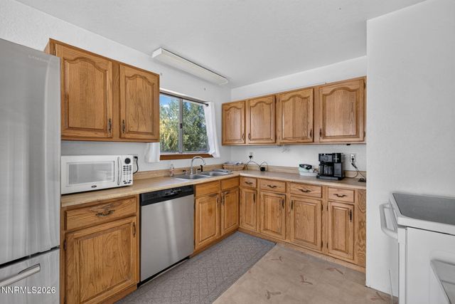 1101 Oro Way, Gardnerville, NV 89460