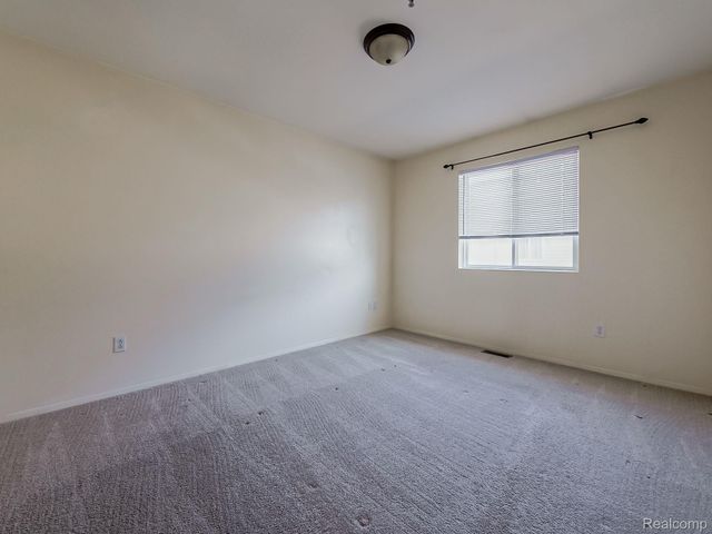 642 LYDIA Lane, Pontiac, MI 48341