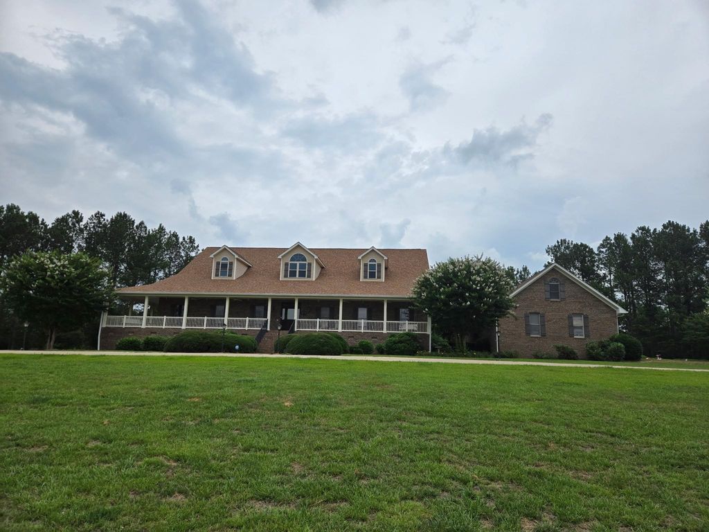 1823 Gowdeysville Road, Gaffney, SC 29340