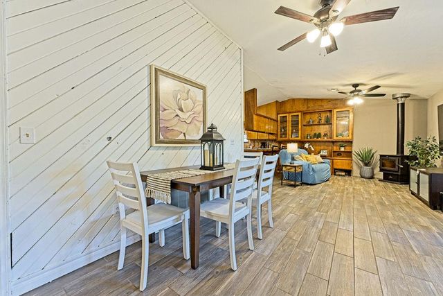 11301 Canyon Oaks Drive, Mcloud, OK 74851