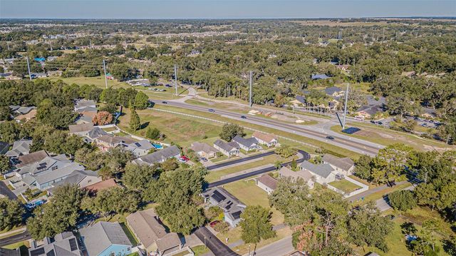 6523 VICTORIAN WAY, Zephyrhills, FL 33542