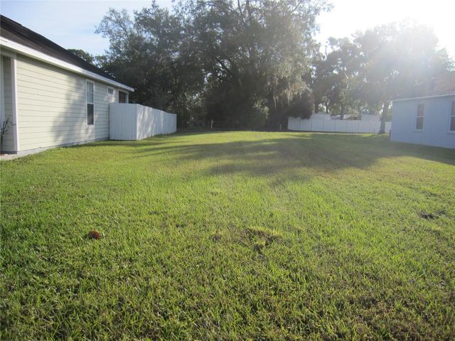 6523 VICTORIAN WAY, Zephyrhills, FL 33542
