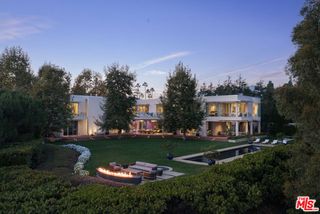 652 Chautauqua Boulevard, Pacific Palisades (los Angeles), CA 90272