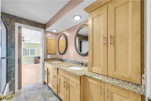 9820 Calendula, Westminster, CA 92683