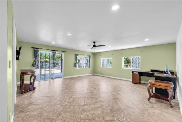 9820 Calendula, Westminster, CA 92683