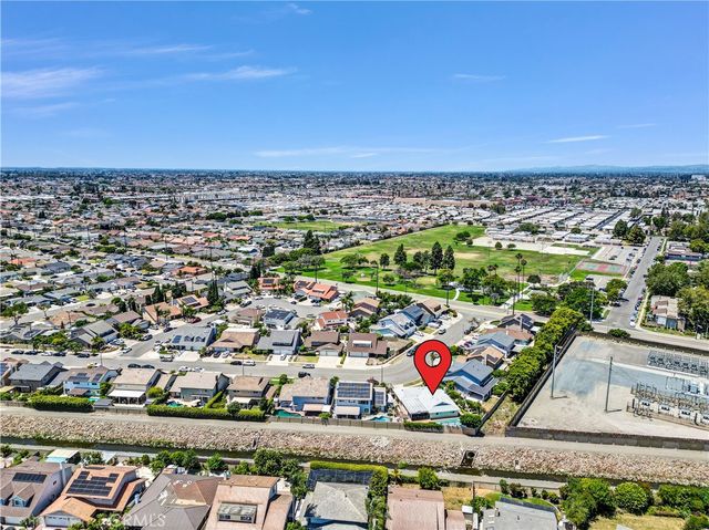 9820 Calendula, Westminster, CA 92683