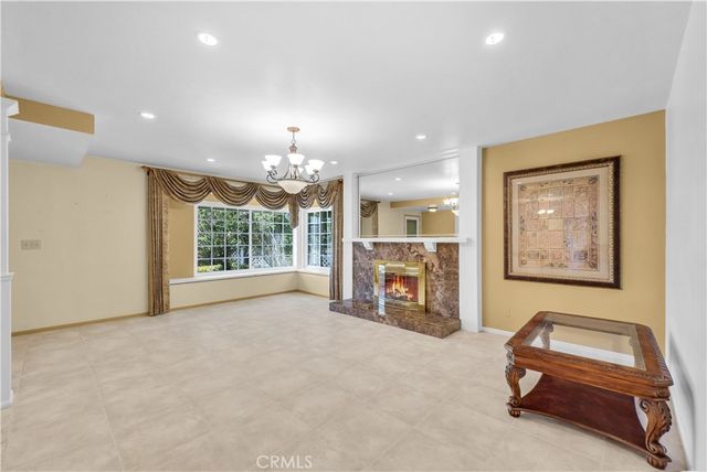 9820 Calendula, Westminster, CA 92683