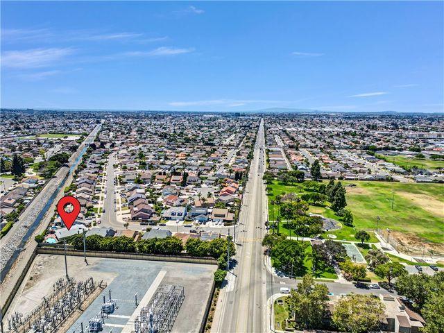 9820 Calendula, Westminster, CA 92683