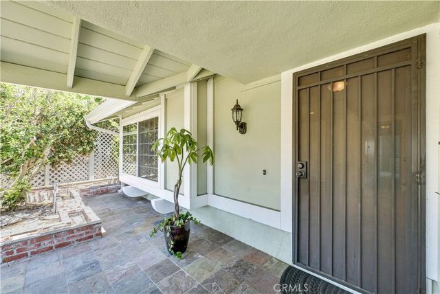 9820 Calendula, Westminster, CA 92683