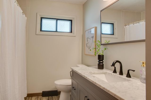 1842 15th Street S, Fargo, ND 58103