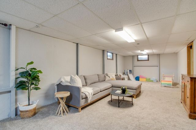 1842 15th Street S, Fargo, ND 58103