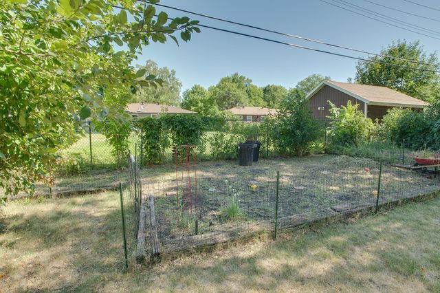 1842 15th Street S, Fargo, ND 58103