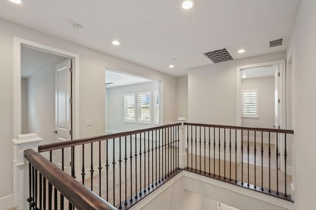2946 Valencia, Lodi, CA 95242