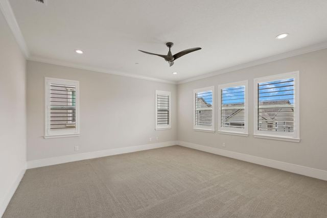 2946 Valencia, Lodi, CA 95242