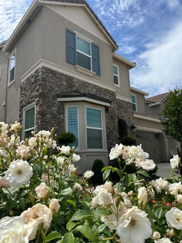 2946 Valencia, Lodi, CA 95242