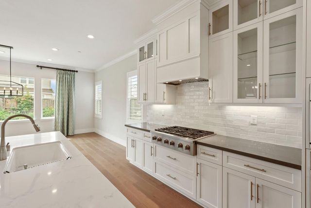 2946 Valencia, Lodi, CA 95242