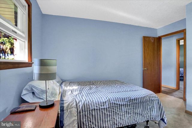 307 MOUNTAIN RD, Lewisberry, PA 17339