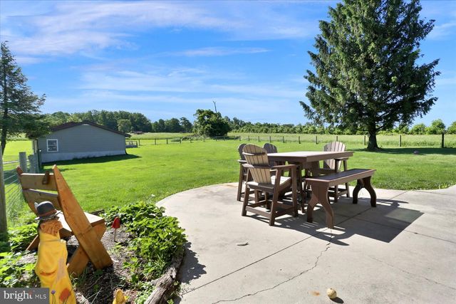 307 MOUNTAIN RD, Lewisberry, PA 17339