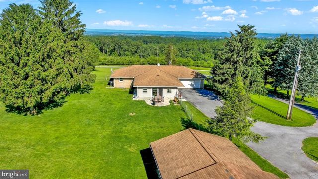 307 MOUNTAIN RD, Lewisberry, PA 17339