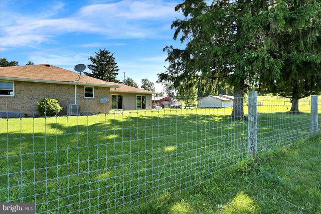 307 MOUNTAIN RD, Lewisberry, PA 17339