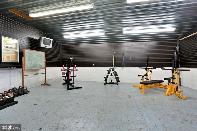 307 MOUNTAIN RD, Lewisberry, PA 17339