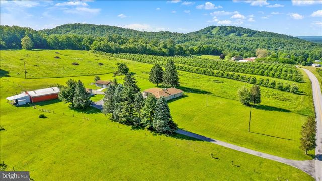 307 MOUNTAIN RD, Lewisberry, PA 17339