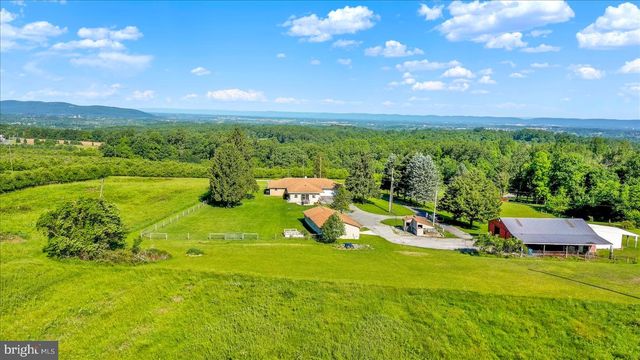 307 MOUNTAIN RD, Lewisberry, PA 17339