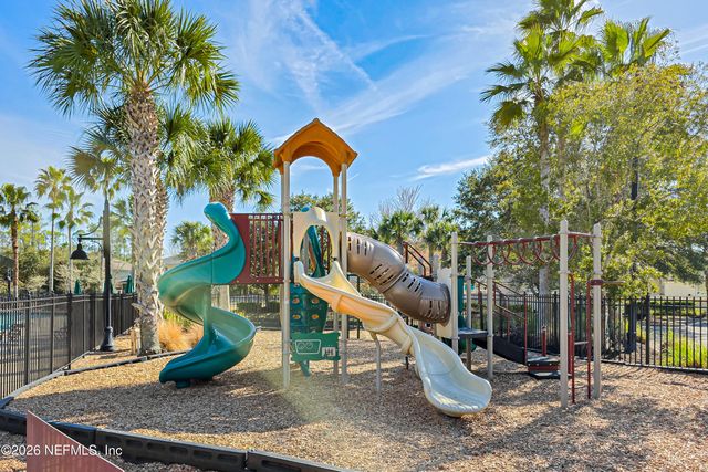 1221 CASTLE TRAIL Drive, St. Johns, FL 32259