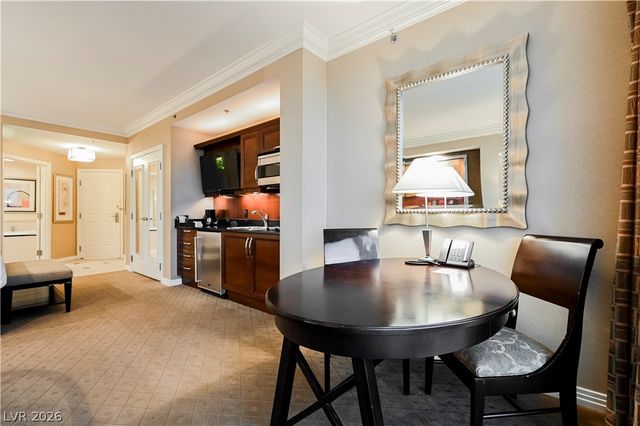145 East HARMON Avenue 1407, Las Vegas, NV 89109